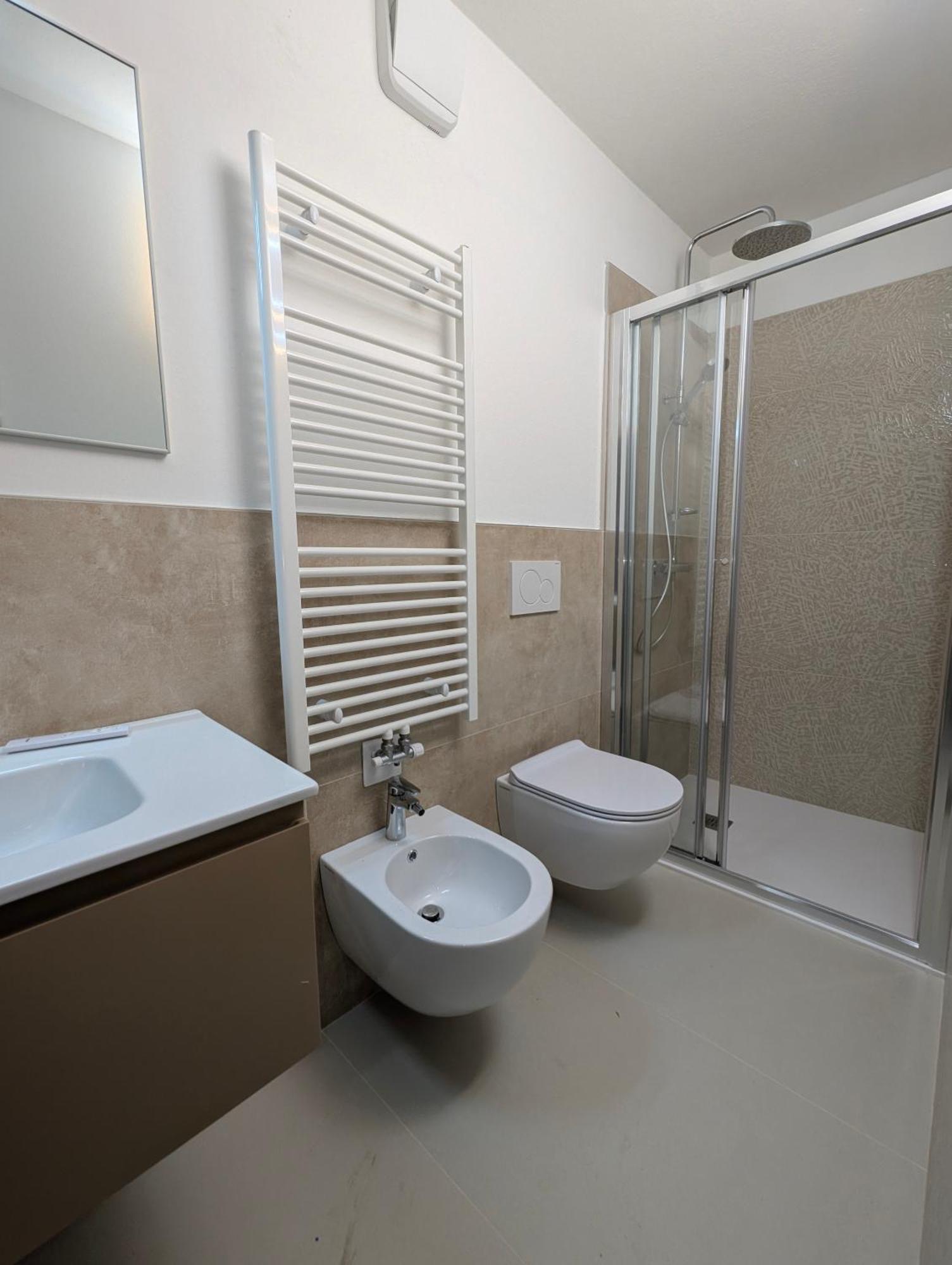 Spazioso E Completo Appartamento Con 3 Camere, Doppi Servizi, Fino A 8 Posti Letto Pedavena Bagian luar foto
