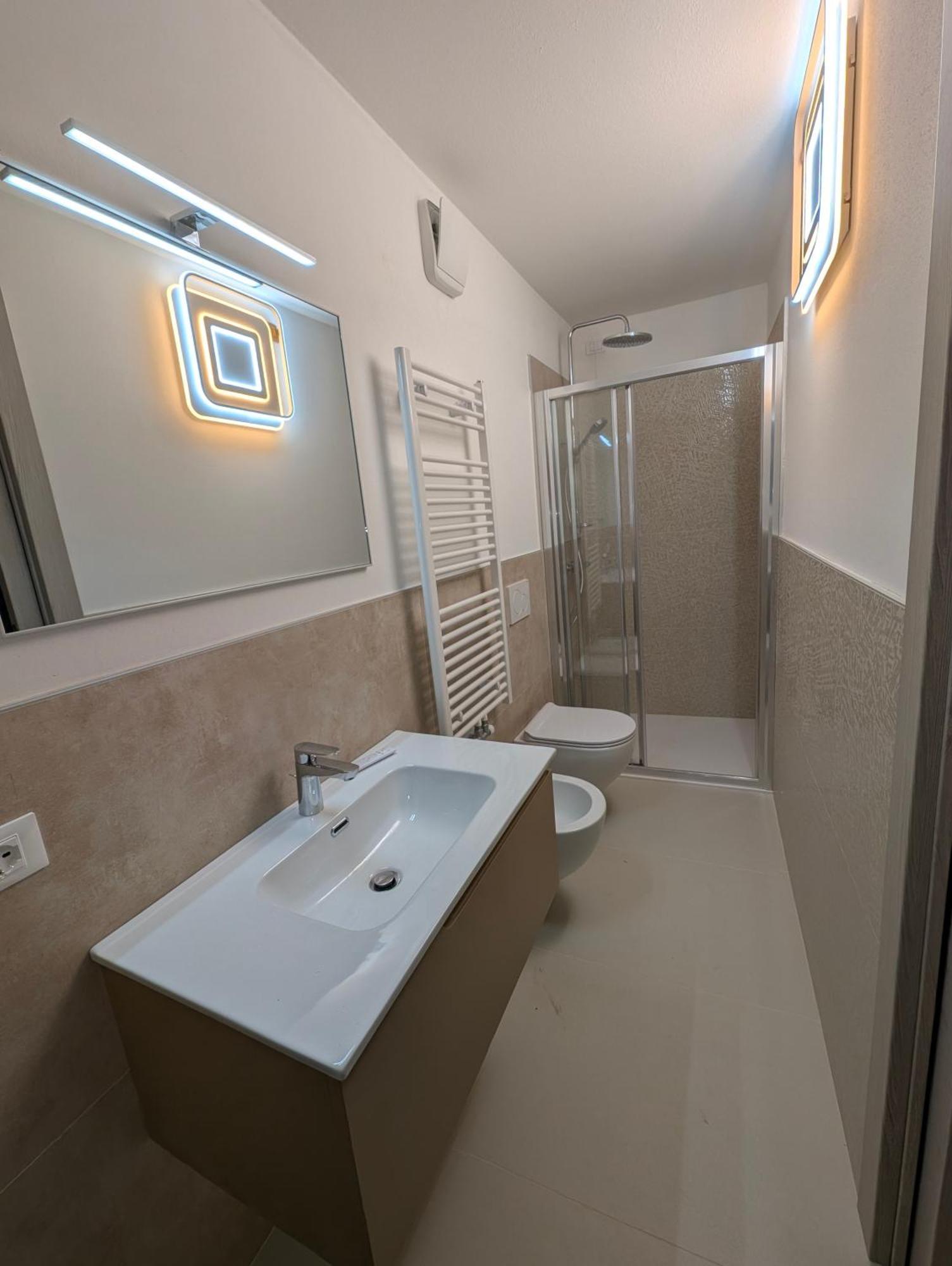 Spazioso E Completo Appartamento Con 3 Camere, Doppi Servizi, Fino A 8 Posti Letto Pedavena Bagian luar foto